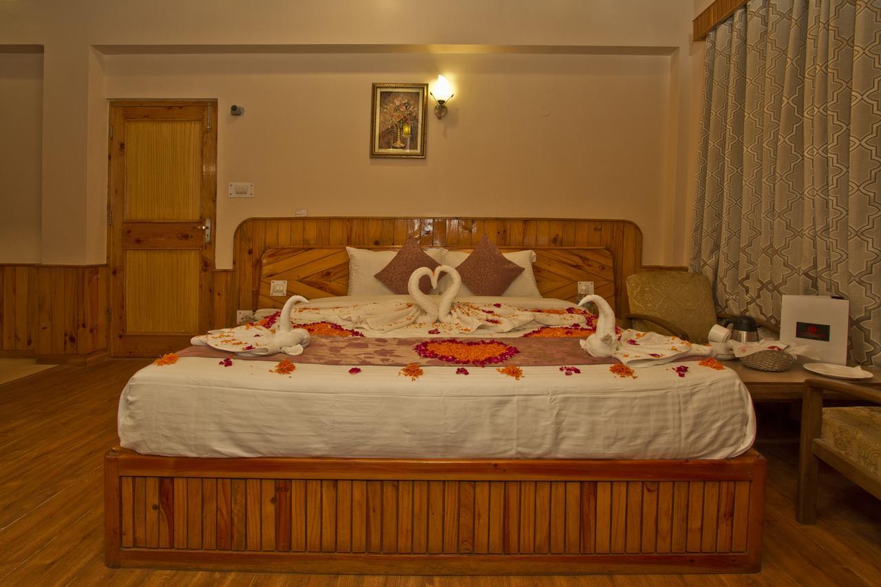 Holiday Bnb Manali Exterior foto